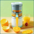 Portable Citrus Squeezer & Presser – Manual Lemon & Orange Juice Extractor